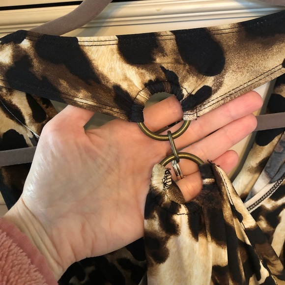 Sandra and Andre leopard print dress size medium - Picture 6 of 6